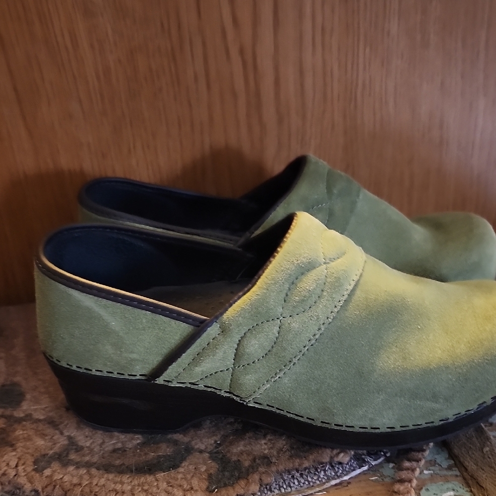 Women’s Green Suede Slip-On Clog